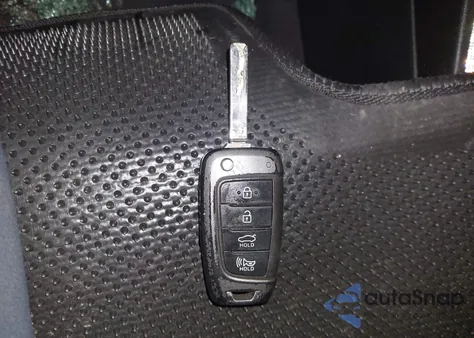 2019 Hyundai Accent Se z USA, uszkodzony, nr VIN 3KPC24A32KE077860